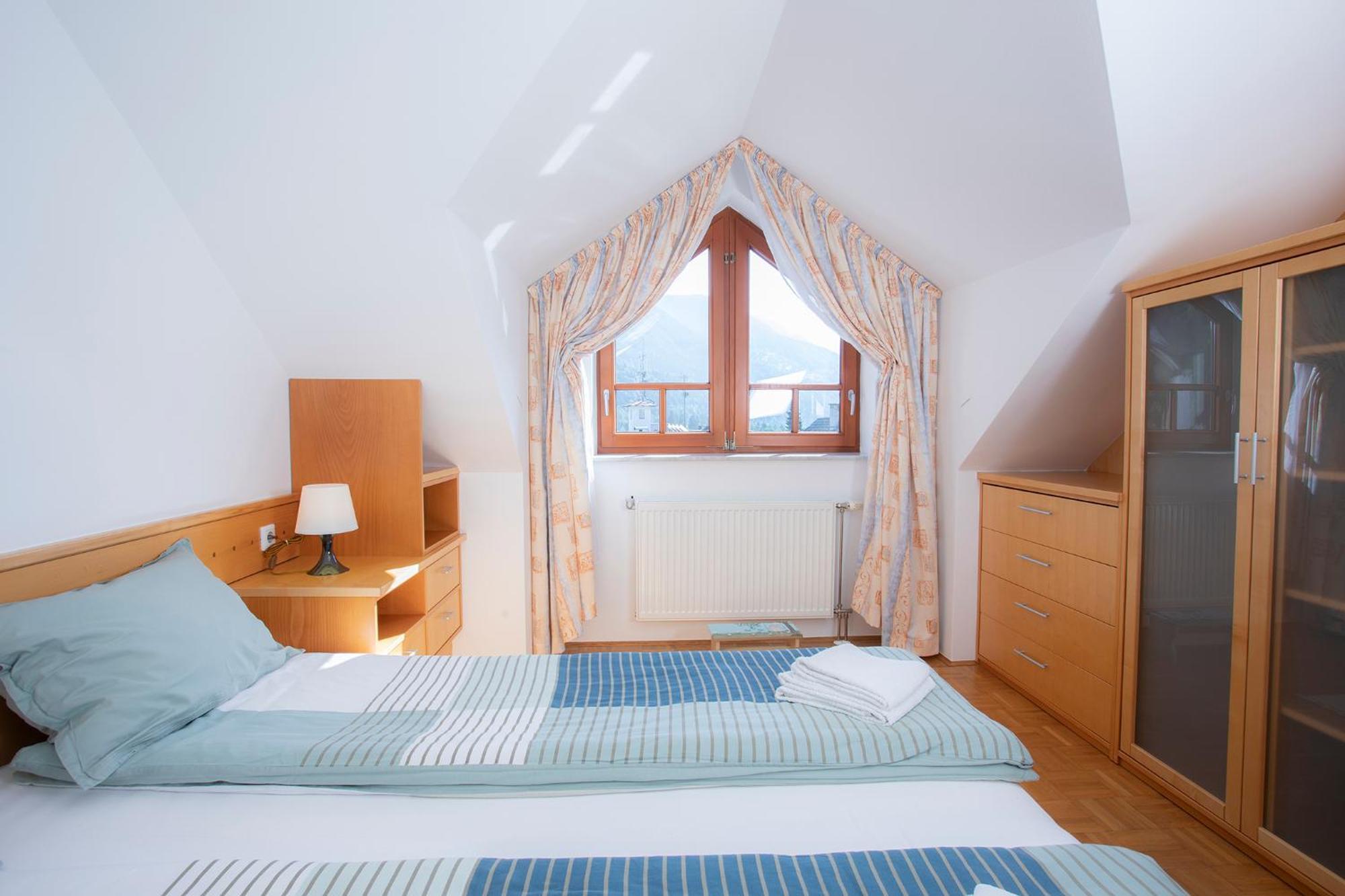 Apartment Tinka Kranjska Gora Room photo